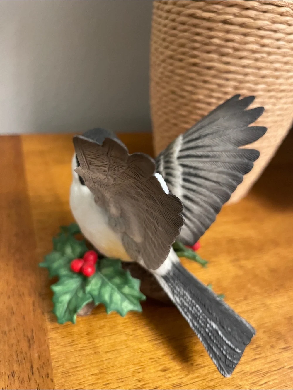 Lenox Fine Porcelain CHICKADEE Bird Figurine with Holly & Red Berries Decor